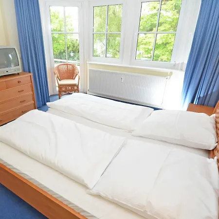 Vilmblick - 23 Mit Meerblick-balkon アパート